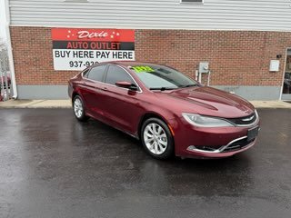 2015 Chrysler 200 C's photo