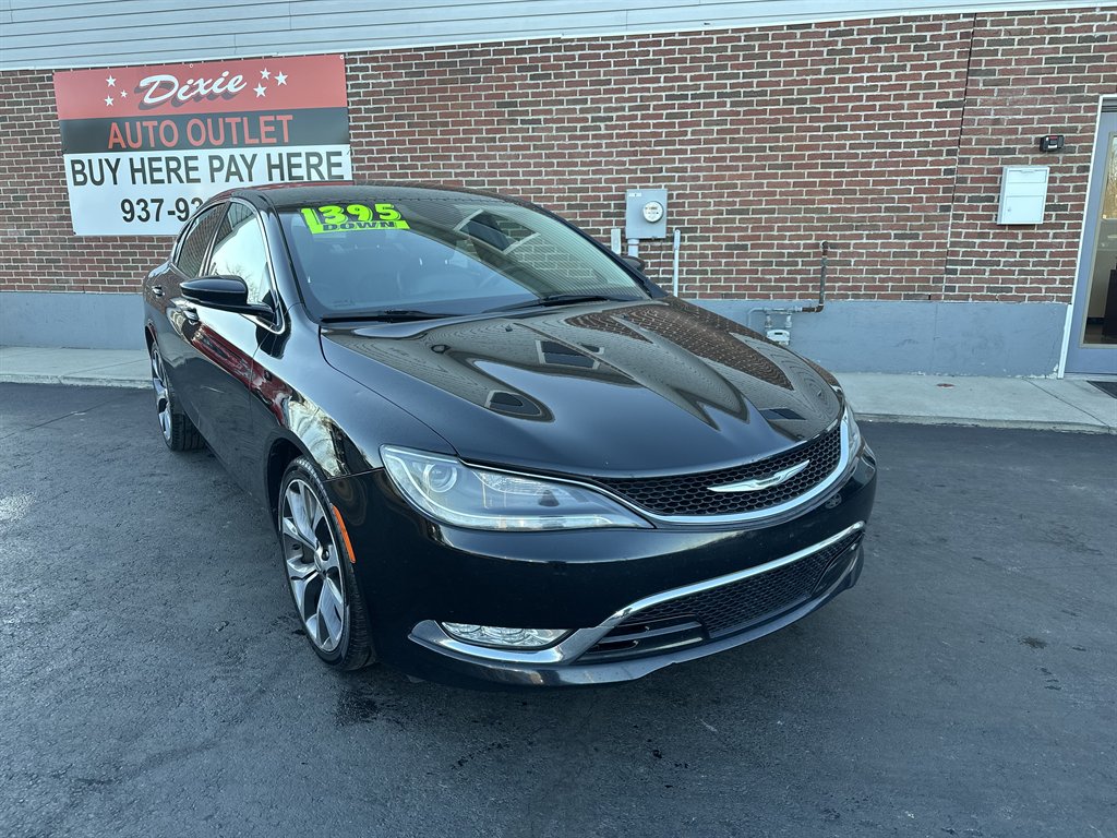 2015 Chrysler 200 C's photo