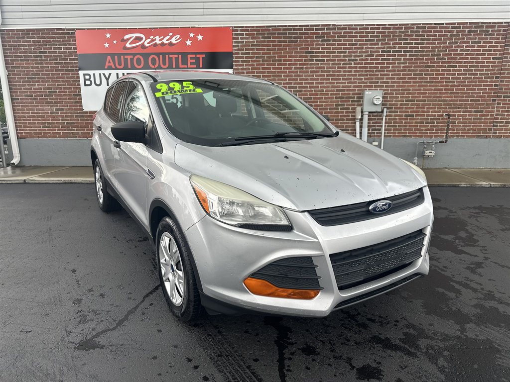 2013 Ford Escape S's photo