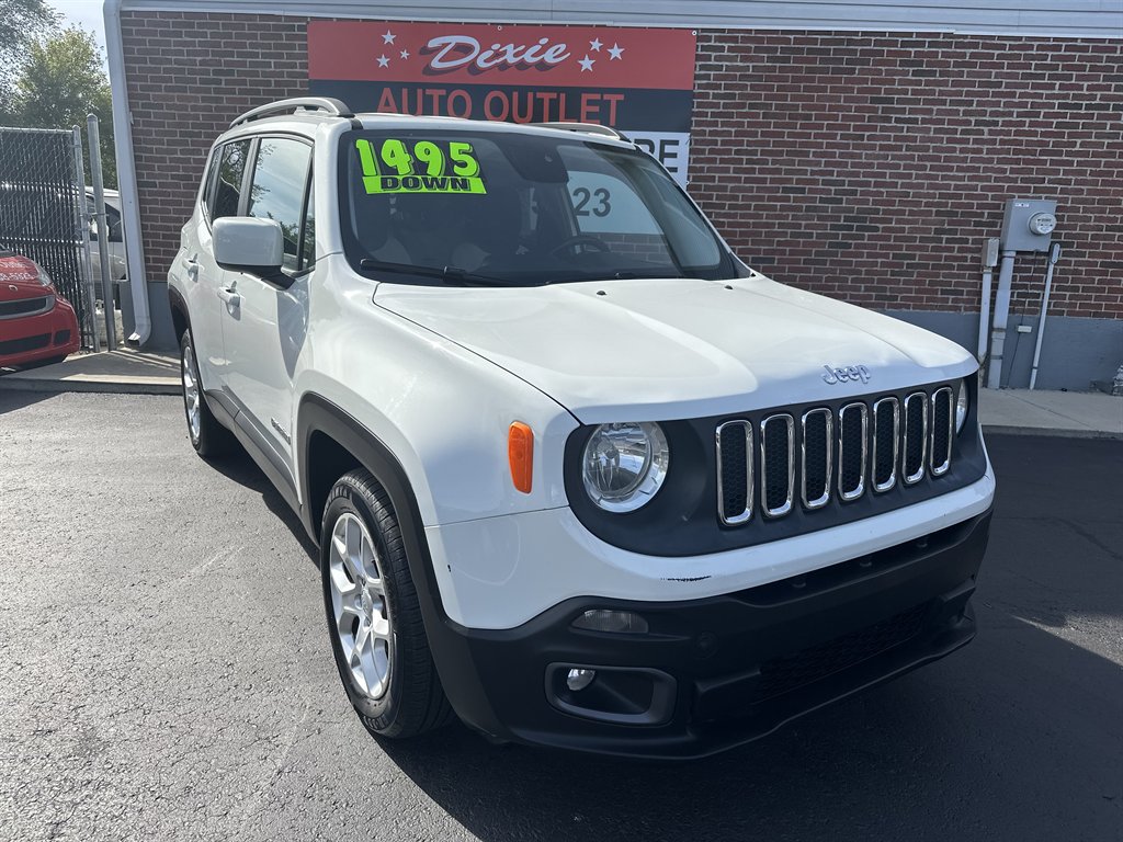 2016 Jeep Renegade Latitude's photo