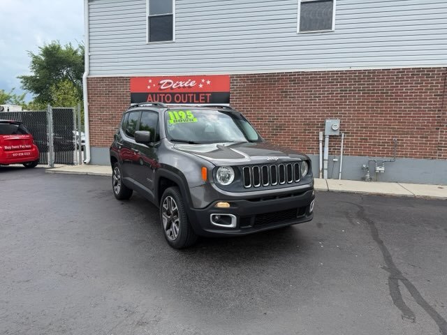 2016 Jeep Renegade Latitude 4x4's photo